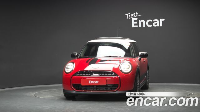 MINI Cooper C (IV) Classic 2025 — фото 3