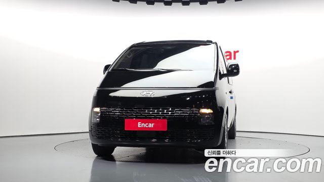 Hyundai Staria Tourer 9-Seater Modern 2023 — фото 3