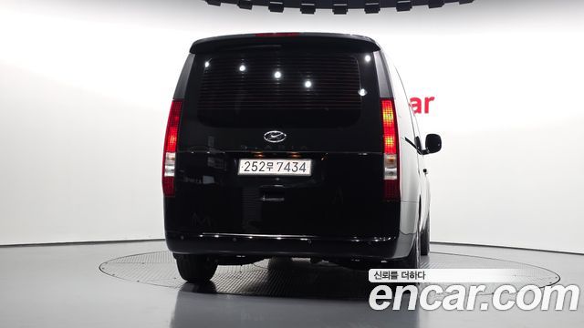 Hyundai Staria Tourer 9-Seater Modern 2023 — фото 4