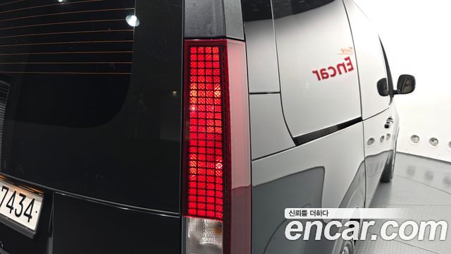 Hyundai Staria Tourer 9-Seater Modern 2023 — фото 23