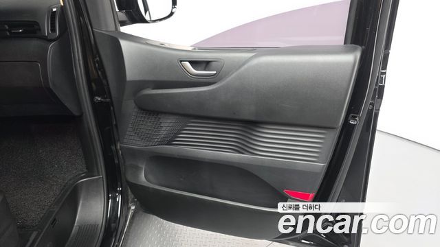 Hyundai Staria Tourer 9-Seater Modern 2023 — фото 24