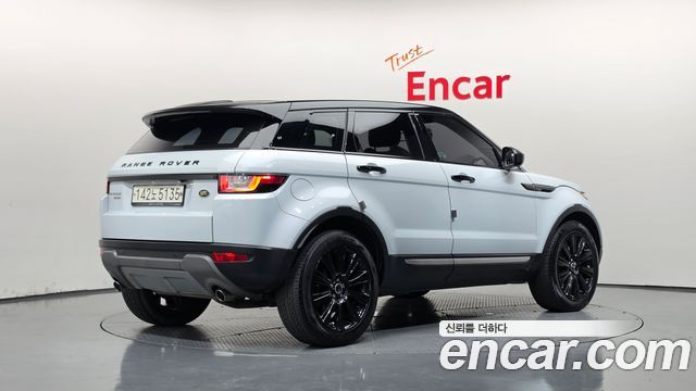 Land Rover Range Rover Evoque 2.0 TD4 HSE 2016 — фото 2