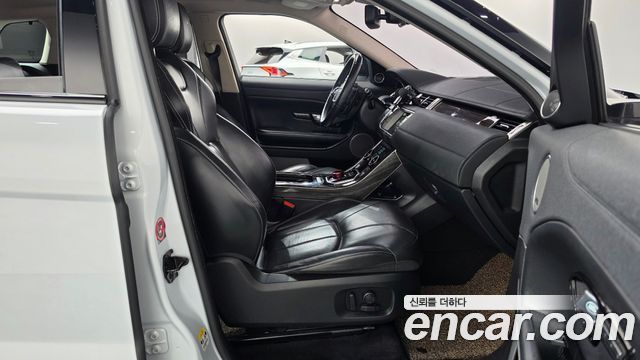 Land Rover Range Rover Evoque 2.0 TD4 HSE 2016 — фото 11