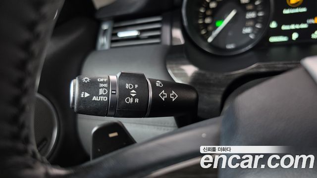 Land Rover Range Rover Evoque 2.0 TD4 HSE 2016 — фото 16