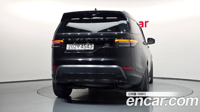 Land Rover Discovery 5 2.0 SD4 SE 2019 — фото 4