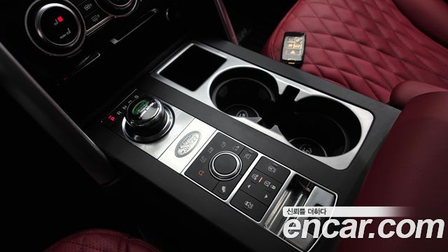 Land Rover Discovery 5 2.0 SD4 SE 2019 — фото 9