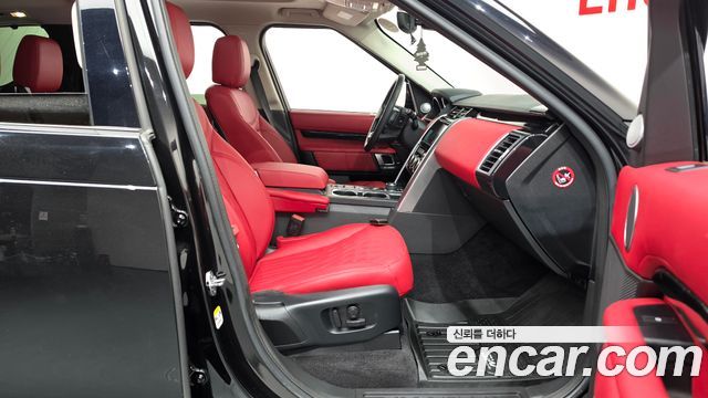 Land Rover Discovery 5 2.0 SD4 SE 2019 — фото 26