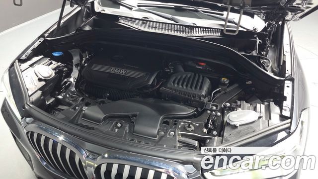 BMW X1 (F48) xDrive 20i xLine 2021 — фото 6
