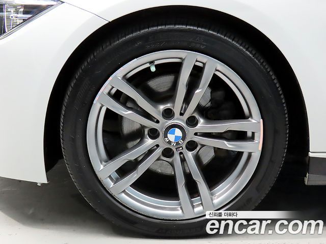 BMW 3 Series (F30) 320d M Sport Shadow 2018 — фото 5