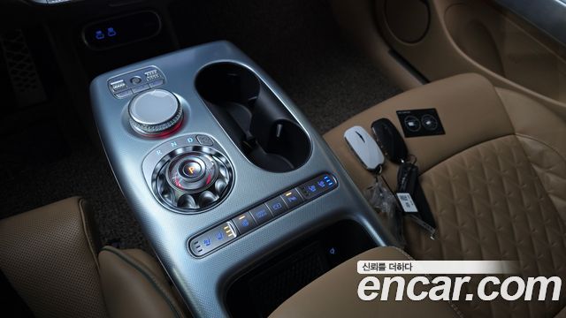 Genesis GV60 Standard 2022 — фото 9