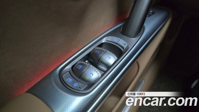 Genesis GV60 Standard 2022 — фото 28