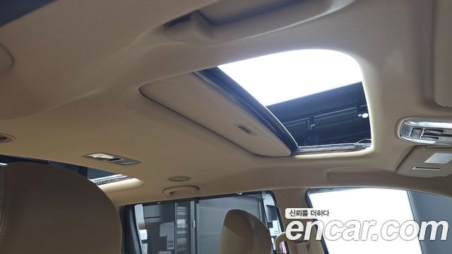 Kia Carnival 7-Seater Limousine President 2019 — фото 18