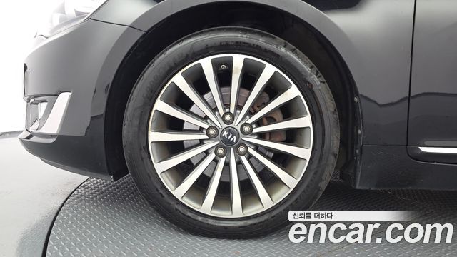 Kia K7 LPI 3.0 Prestige 2015 — фото 5