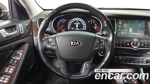 Kia K7 LPI 3.0 Prestige 2015 — фото 13