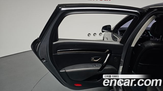 Renault Korea SM7 Nova RE 2015 — фото 25