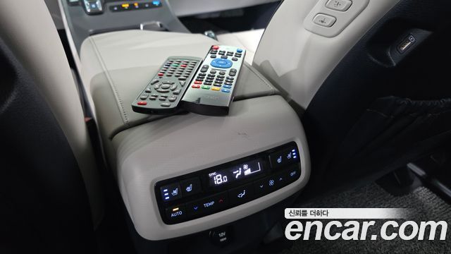 Hyundai Palisade Diesel 2.2 2WD Prestige 2022 — фото 32