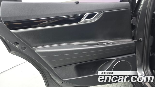 Genesis G80 (RG3) Gasoline 2.5 Turbo AWD 2021 — фото 25