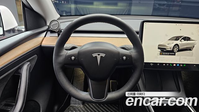 Tesla Model Y RWD 2023 — фото 13
