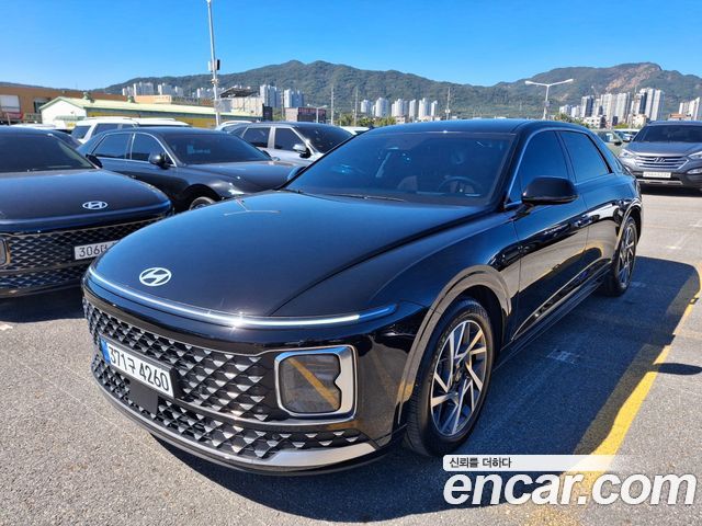 Hyundai Grandeur (GN7) 2,5 Gasoline 2WD Premium 2023 — фото 3
