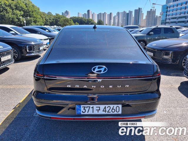 Hyundai Grandeur (GN7) 2,5 Gasoline 2WD Premium 2023 — фото 5