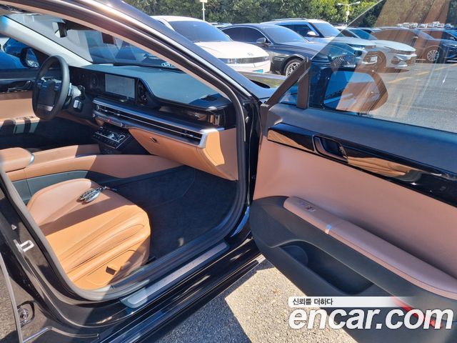 Hyundai Grandeur (GN7) 2,5 Gasoline 2WD Premium 2023 — фото 10