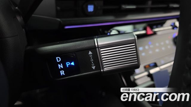 Hyundai Santa Fe (MX5) HEV 1.6 4WD Calligraphy 2024 — фото 9