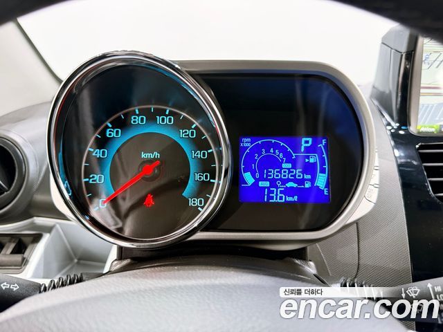 Chevrolet Spark Spark S LT 2014 — фото 5
