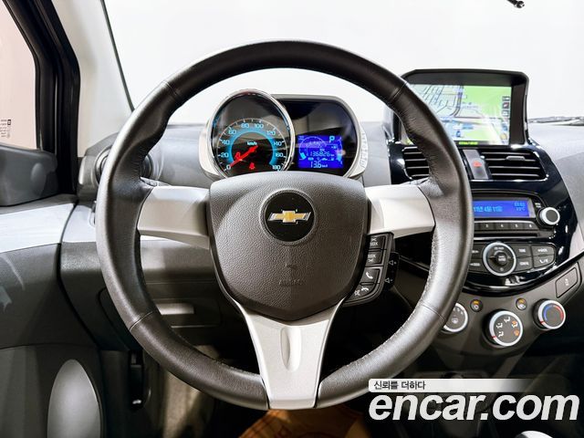 Chevrolet Spark Spark S LT 2014 — фото 6