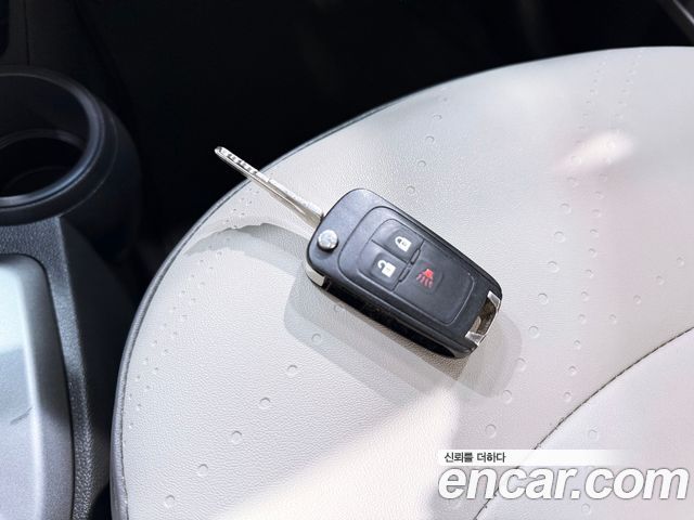 Chevrolet Spark Spark S LT 2014 — фото 20