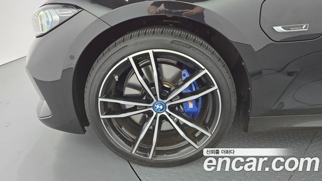 BMW 3 Series (G20) 330e M Sport 2023 — фото 5