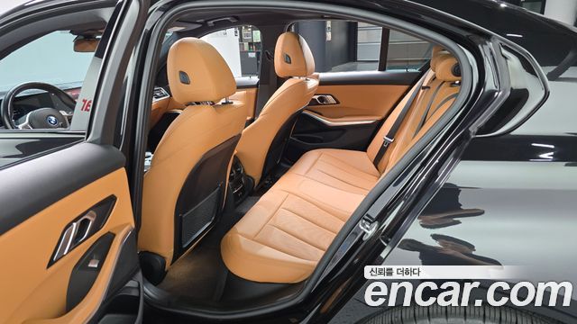 BMW 3 Series (G20) 330e M Sport 2023 — фото 11