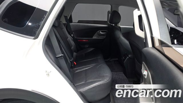 Kia Niro Plus Air 2023 — фото 11