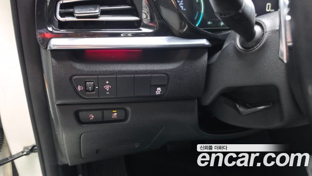 Kia Niro Plus Air 2023 — фото 29
