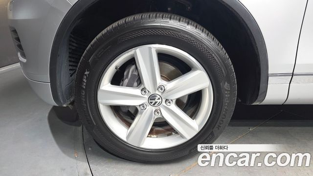 Volkswagen Touareg V6 3.0 TDI Bluemotion 7P5 2014 — фото 5