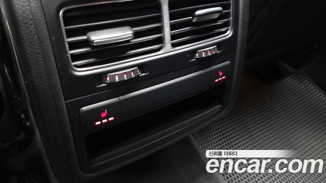 Volkswagen Touareg V6 3.0 TDI Bluemotion 7P5 2014 — фото 19