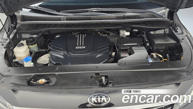 Kia Carnival Gasoline 9-seater Noblesse 2017 — фото 6