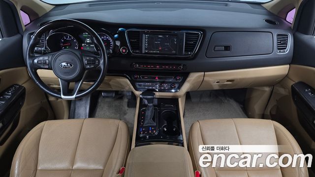 Kia Carnival Gasoline 9-seater Noblesse 2017 — фото 7