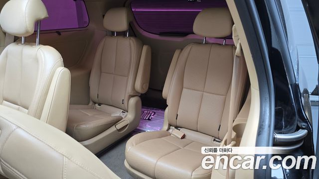 Kia Carnival Gasoline 9-seater Noblesse 2017 — фото 16