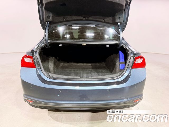 Chevrolet Malibu 1.3 Turbo LS Deluxe 2019 — фото 23