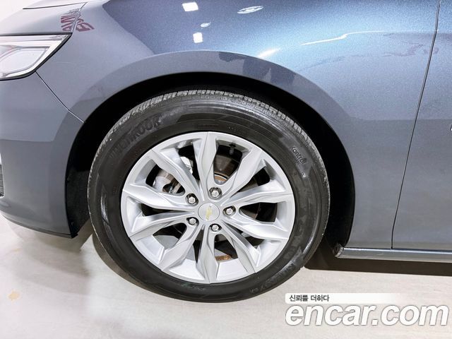 Chevrolet Malibu 1.3 Turbo LS Deluxe 2019 — фото 24