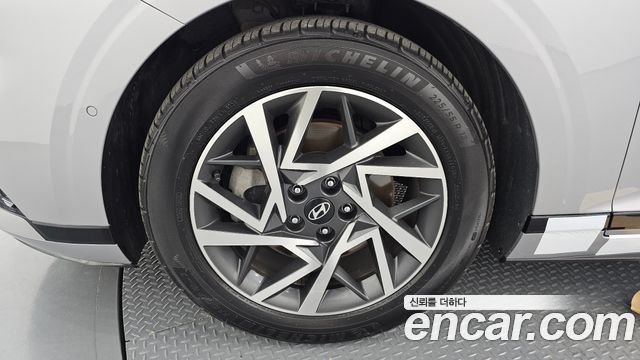 Hyundai Grandeur (GN7) 2,5 Gasoline 2WD Premium 2023 — фото 5