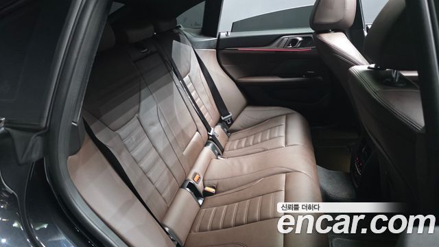 BMW i4 eDrive40 M Sports Pro 2023 — фото 11