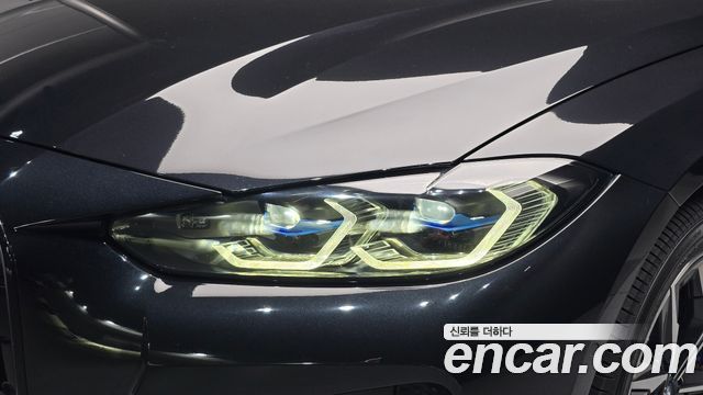 BMW i4 eDrive40 M Sports Pro 2023 — фото 22