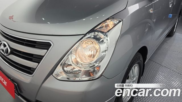 Hyundai Grand Starex 3-Seater VAN Smart 2018 — фото 22