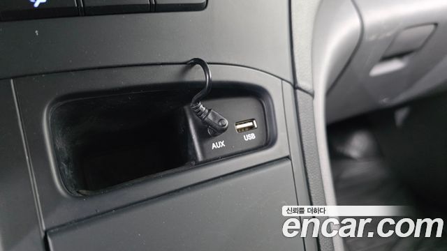 Hyundai Grand Starex 3-Seater VAN Smart 2018 — фото 30