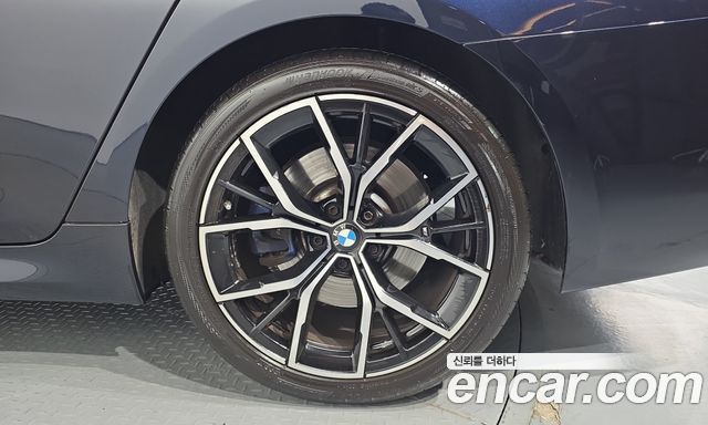 BMW 5 Series (G30) 530i M Sport Package 2023 — фото 21