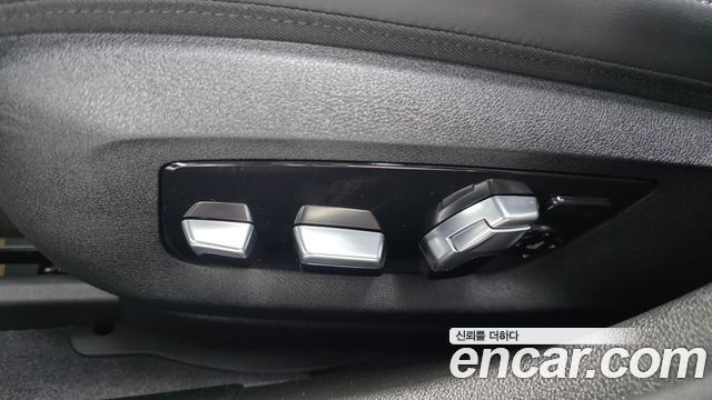 BMW 5 Series (G30) 530i M Sport Package 2023 — фото 31