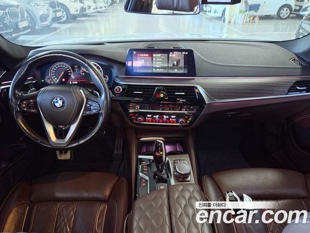 BMW 5 Series (G30) 530i M Sport Package Plus 2018 — фото 7