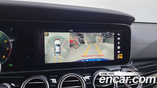 Mercedes-Benz E-Class (W213) E450 4MATIC Exclusive 2021 — фото 15