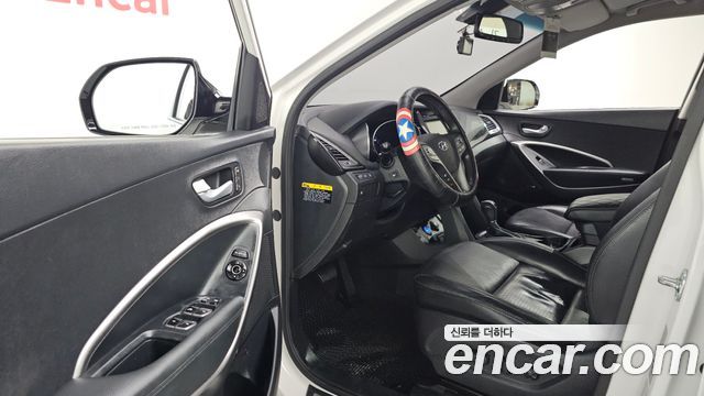 Hyundai Santa Fe (DM) Diesel(e-VGT) 2.2 2WD Exclusive 2015 — фото 10